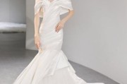 双鱼座适合什么婚纱_双鱼座新娘选婚纱要注意什么