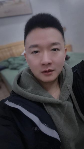 魔羯男亲吻额头是啥意思_魔羯男亲额头代表什么