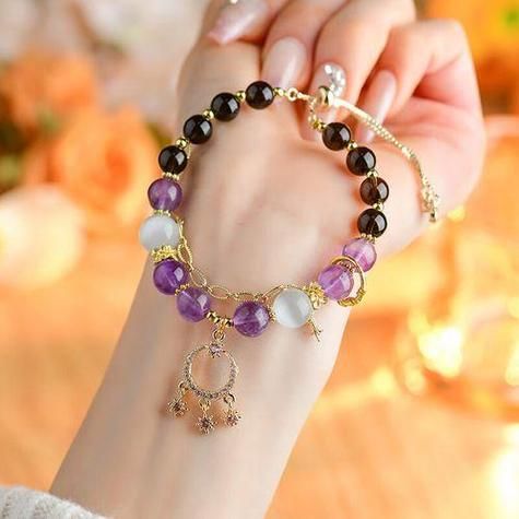 魔羯座适合戴什么水晶_魔羯座开运饰品推荐