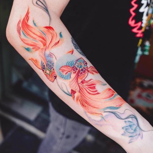 纹身双鱼座图案推荐_双鱼座纹身有什么寓意