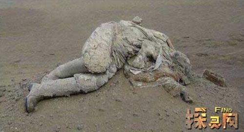 罗布泊双鱼玉佩真相_双鱼玉佩事件是真的吗