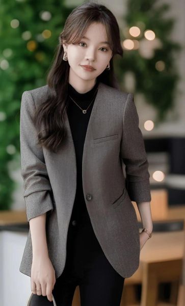 魔羯座女生喜欢西装吗_魔羯女生穿搭偏好