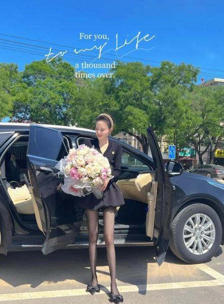 双子女的丝袜味道_如何辨别真假体香