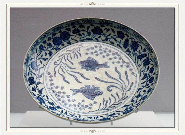 青花双鱼款怎么鉴定_青花双鱼款真品特征