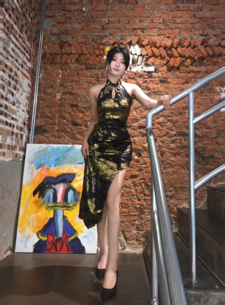 天蝎座适合穿旗袍吗_天蝎座旗袍颜色怎么选