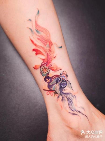 纹身双鱼图案含义_双鱼纹身适合什么人