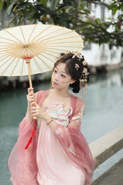 天蝎座女适合什么汉服_天蝎座女穿汉服注意事项