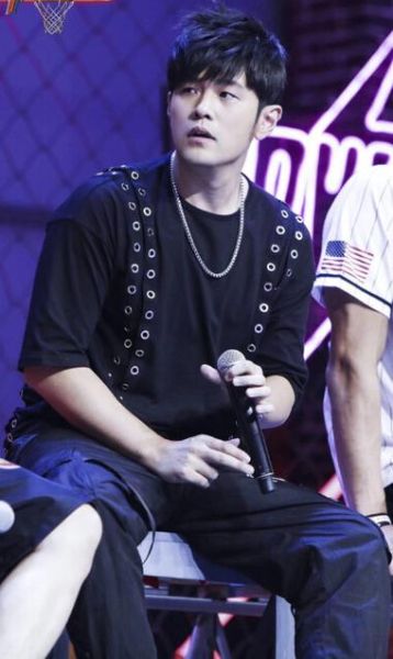 魔羯座最爱歌手是谁_周杰伦为何长红