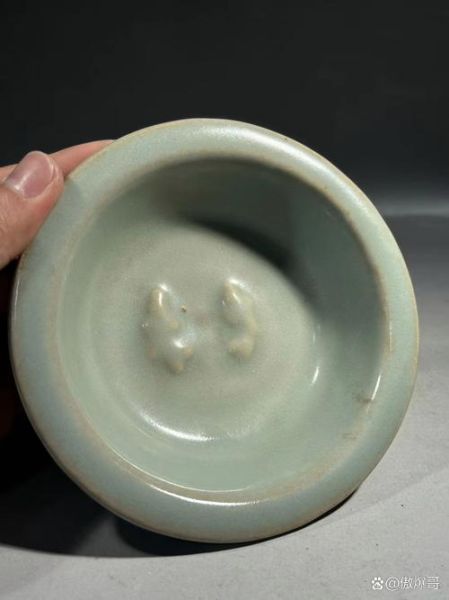 龙泉窑双鱼洗价格_龙泉窑双鱼洗怎么鉴定