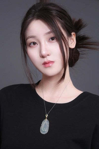 天蝎座带玉有什么好处_天蝎座适合戴什么玉