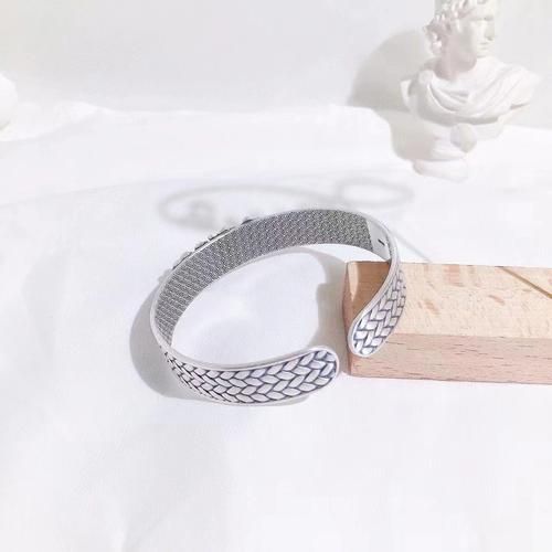 福寿双鱼银手镯有什么寓意_适合送长辈吗